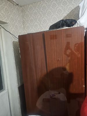 Отдам мебе диван и шифонер для гостинной