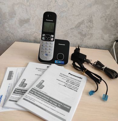 Продаётся радио телефон Panasonic 6811.Как новый.Пользовались 2 месяца