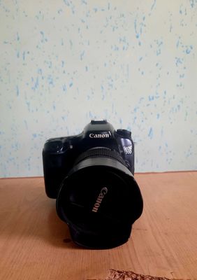 Canon 70d sotiladi