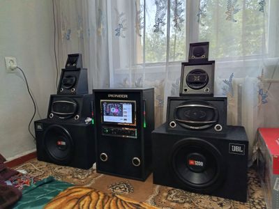 Продается музыкальный центр пионер