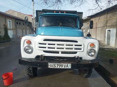 Zil Srocno sotiladi
