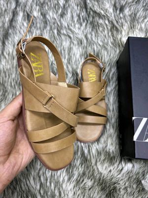 BOMBA SIKIDKA BIR RAZMER MALAMER ZARA