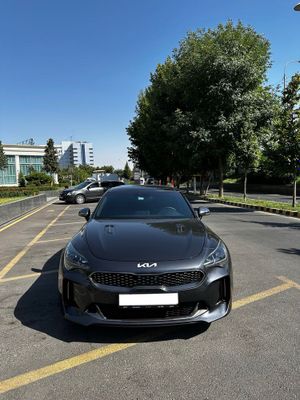 продам Kia Stinger 2019 года выпуска амерканка дорест