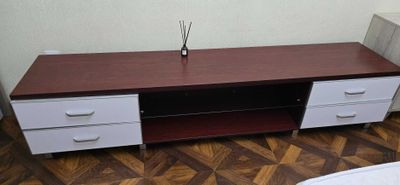 Продаю ТВ-тумбу (подставку под телевизор)
