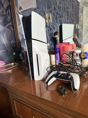 PS 5 slim сотилади холати идеал
