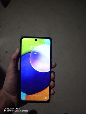 galaxy a52 sotiladi!!!