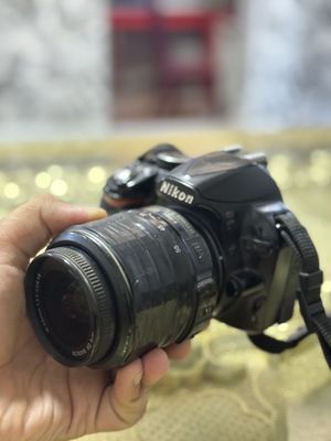 nikon 3100 sotiladi