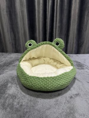 Лежанка домик для котят и кошек
