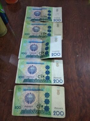 200 somlik eski pul