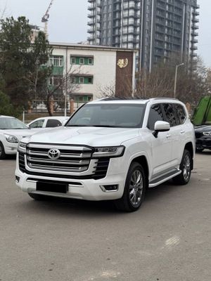 Toyota Land Cruiser 300 продается