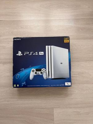 Ps 4 pro sony…..