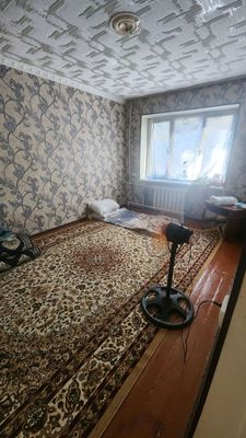 продаётся 1 комнатная Чиланзар 7 кирпичный дом
