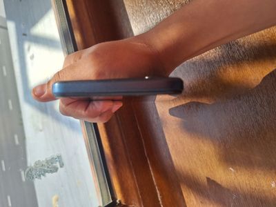 Tecno spark 2023 go telefoni
