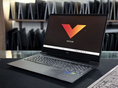 Victus i7-12700H 16/1TB SSD RTX-3060 6GB