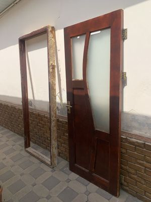 Продаётся дверы бу