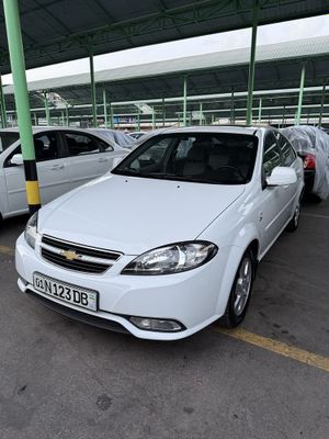 Gentta lacetti срочно продам пробег 67800 км