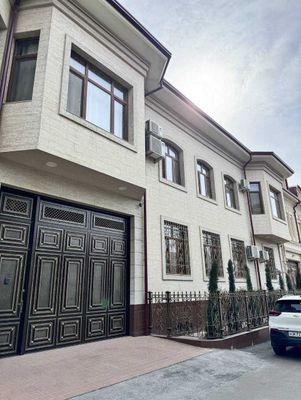 V982 ПРОДАЕТСЯ_ДОМ Ипакчилик Махалла 6 соток 8 Комната 1000м2
