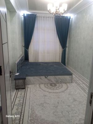 Миробод тумани Ойбек метро бекати якинида ижарага квартира