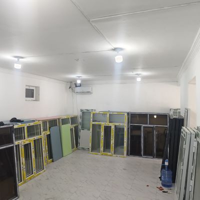 Ижара га локон бозор ичида