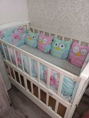Продаётся Детская кровать (до 2-3 лет)