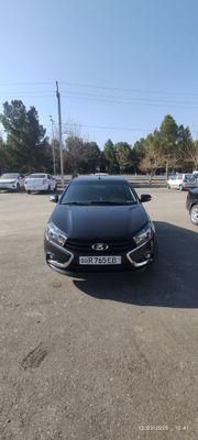 Lada Vesta sotiladi tayyor qora