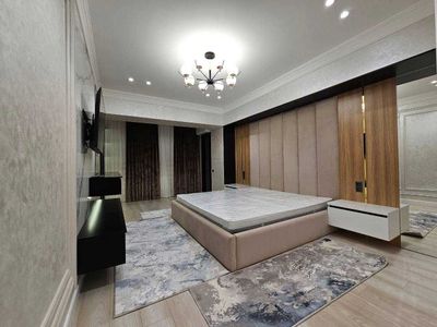Ц-7 - Цум 2/5/9, 80м2 Без Депозита! ор-р Космонавтов
