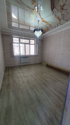 22 maktab kvartera sotildi