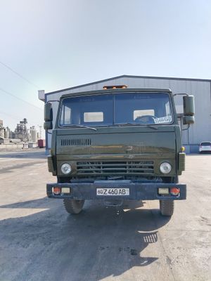 Kamaz shalanda sotiladi