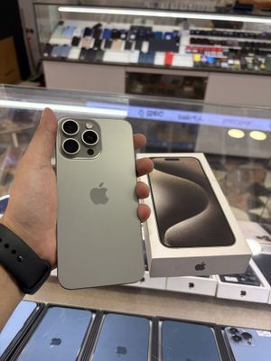 iPhone 15 Pro Max 512 gb natural