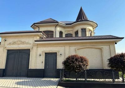 Продается 3х этажный дом на М.Горького (Никитина)