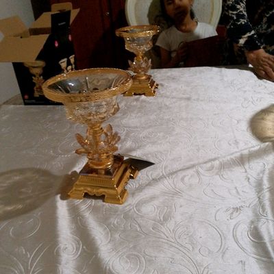 sotiladi1milion 12 talik nabor