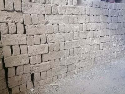 Хам кирпич сатылады