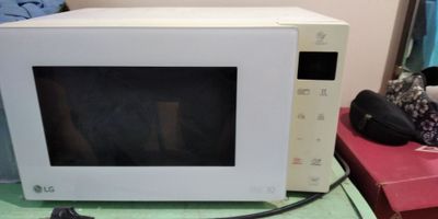 Микроволновка LG не работает.
