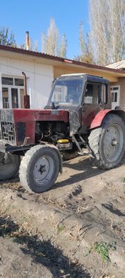 Traktor yaxshi xamma joyi zur