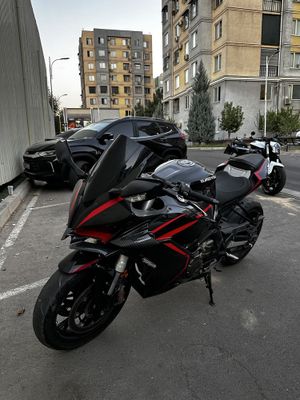 QJ Motor 600RR 2022 restyling