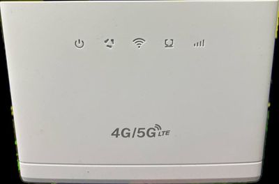 Продается 4G мобильный и домашний Wi-Fi роутер, 2 в 1