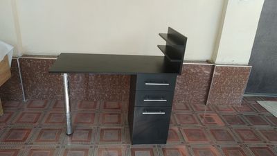 Маникюрный трансформер стол.