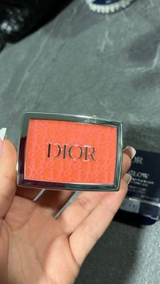Продаётся Румяна от Dior