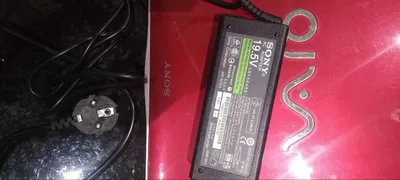 Зарядка для ноутбука