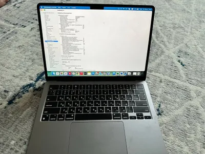 MacBook Air M3 13
