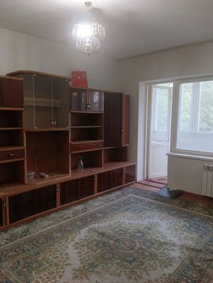 Срочно! Чиланзар продаю 2х комнатную