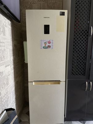Samsung xaladilnik