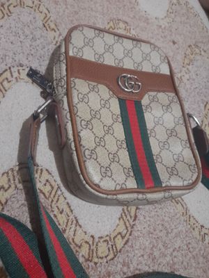 Gucci сумка продаю своя!!!