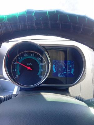 Spark 4 pozitsiya avtomat sotiladi. 9500$