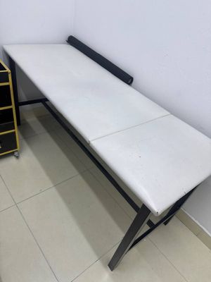 Продаются Кушетка 500.000 сум