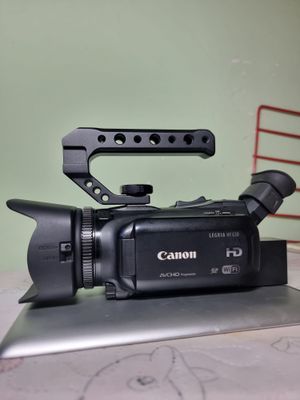 CANON HF G30