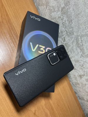 Vivo V30. 12/256. 5G