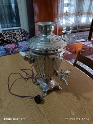 Elektro Samovar.