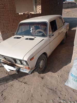 Moshina vaz 2106