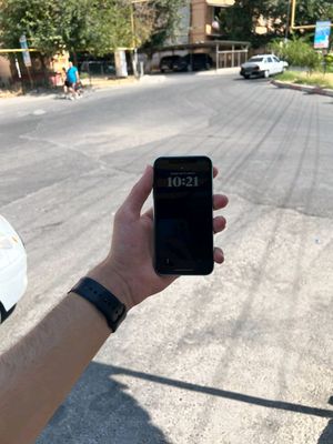 iPhone 11 arzon narxda ulgurib qolila